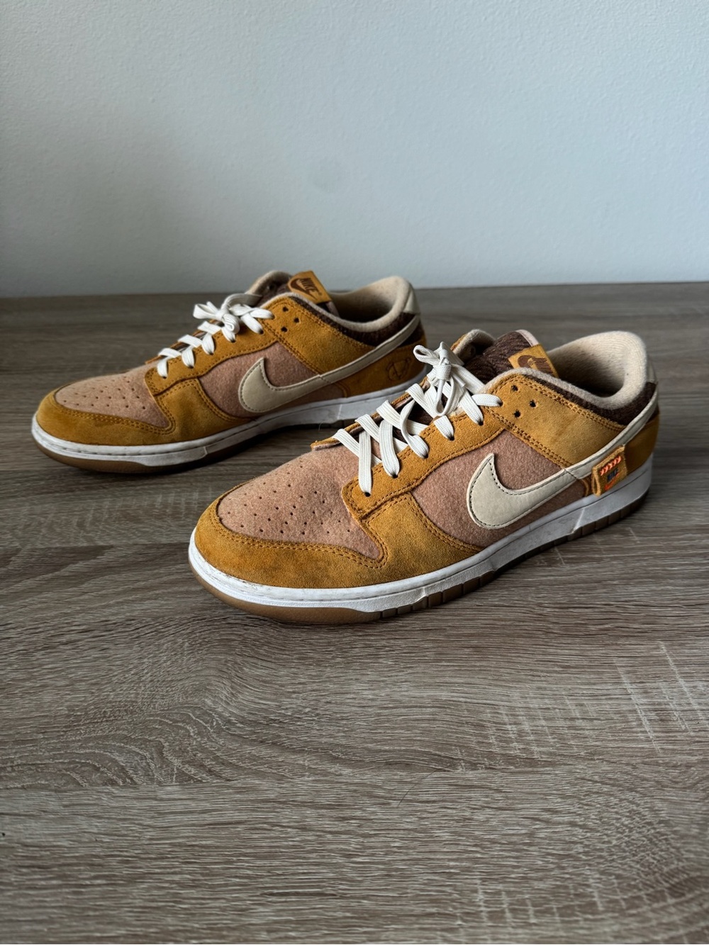 Nike Dunk Low Teddy Bear Medium Brown DZ5350-288 Men's Size 11.5